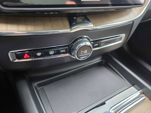 New 2026 Volvo XC60 B5 Core image 31