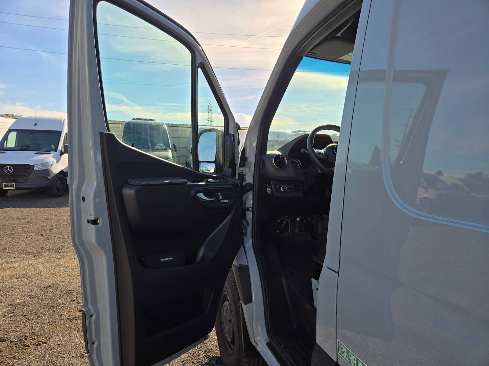 Used 2026 Mercedes-Benz Sprinter 2500 image 20