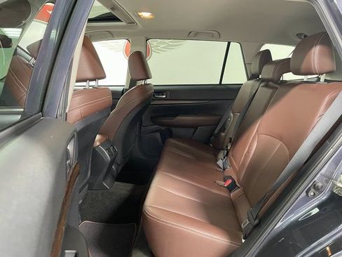 Used 2014 Subaru Outback 3.6R Limited AWD/4WD image 21