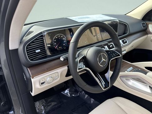 New 2026 Mercedes-Benz GLE 450 4MATIC image 44