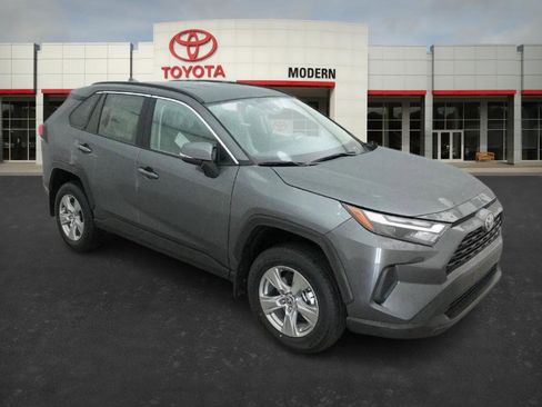 New 2025 Toyota RAV4 XLE image 29