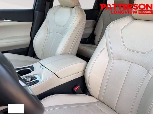 Used 2023 INFINITI QX60 Sensory w/ Vision Package AWD/4WD image 22