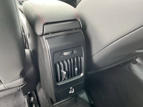 Used 2024 Dodge Hornet R/T w/ Tech Pack w/o Parking image 15