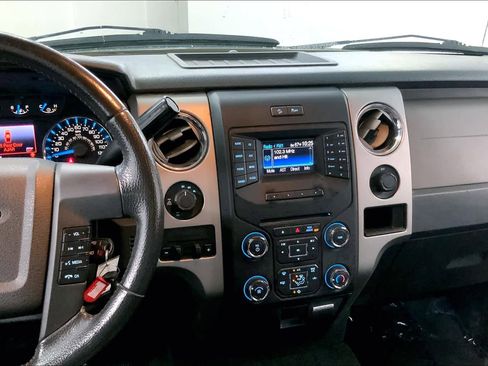 Used 2013 Ford F150 XLT w/ Luxury Equipment Group image 5