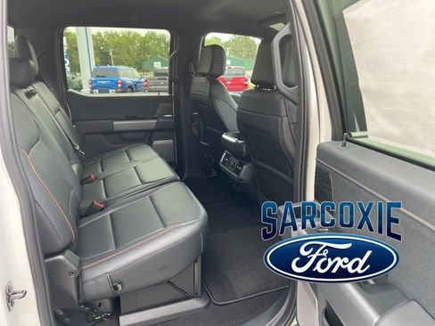 New 2025 Ford F150 Lariat w/ Equipment Group 501A Mid image 12