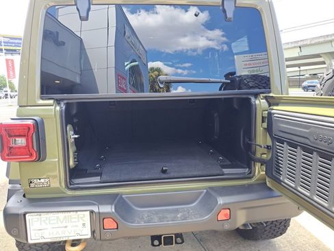 New 2025 Jeep Wrangler Unlimited Rubicon 392 image 28