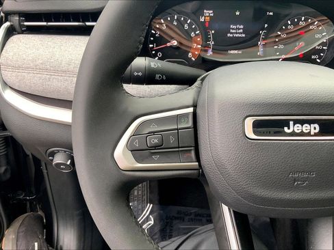 Certified 2023 Jeep Compass Latitude w/ Sun and Sound Group AWD/4WD image 23
