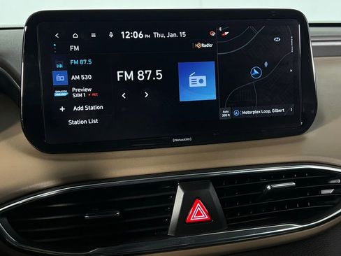 Used 2023 Hyundai Santa Fe SEL Convenience image 19