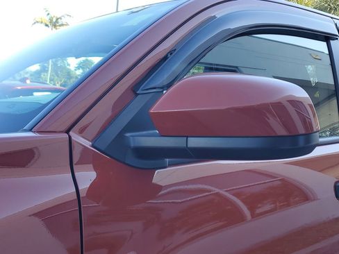 Used 2025 Toyota Tacoma TRD Off-Road image 12