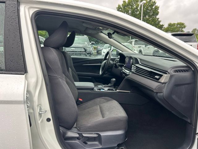 Used 2025 Toyota Camry LE FWD image 17