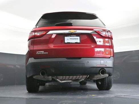 Used 2021 Chevrolet Traverse LT FWD image 42