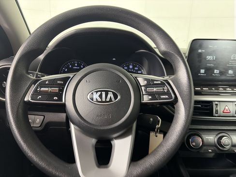 Used 2021 Kia Forte LXS image 30