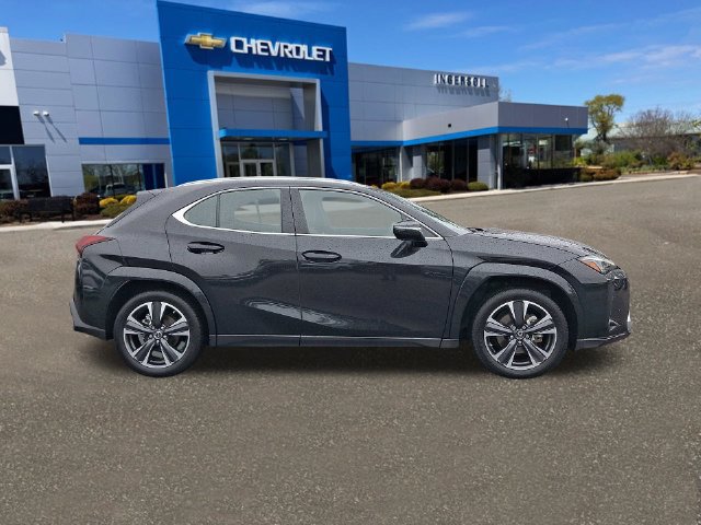 Used 2023 Lexus UX 250h AWD w/ Accessory Package (Z2) image 27