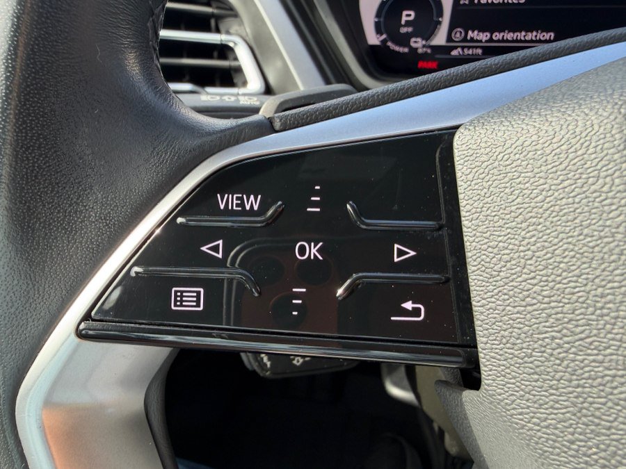Used 2023 Audi Q4 e-tron Premium Plus AWD/4WD image 11