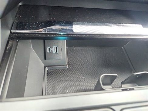 Used 2021 Ford F150 Lariat w/ Equipment Group 502A High image 17