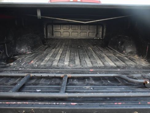 Used 2017 RAM 2500 Tradesman w/ Chrome Appearance Group image 32