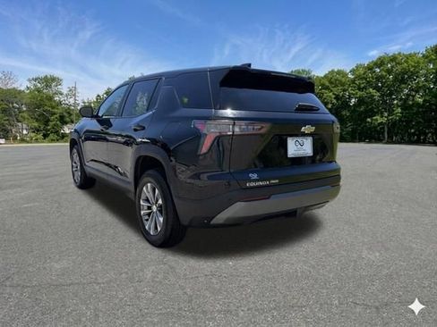 Used 2025 Chevrolet Equinox LT AWD/4WD image 6