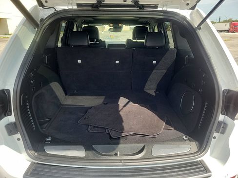 Used 2018 Jeep Grand Cherokee High Altitude AWD/4WD image 8