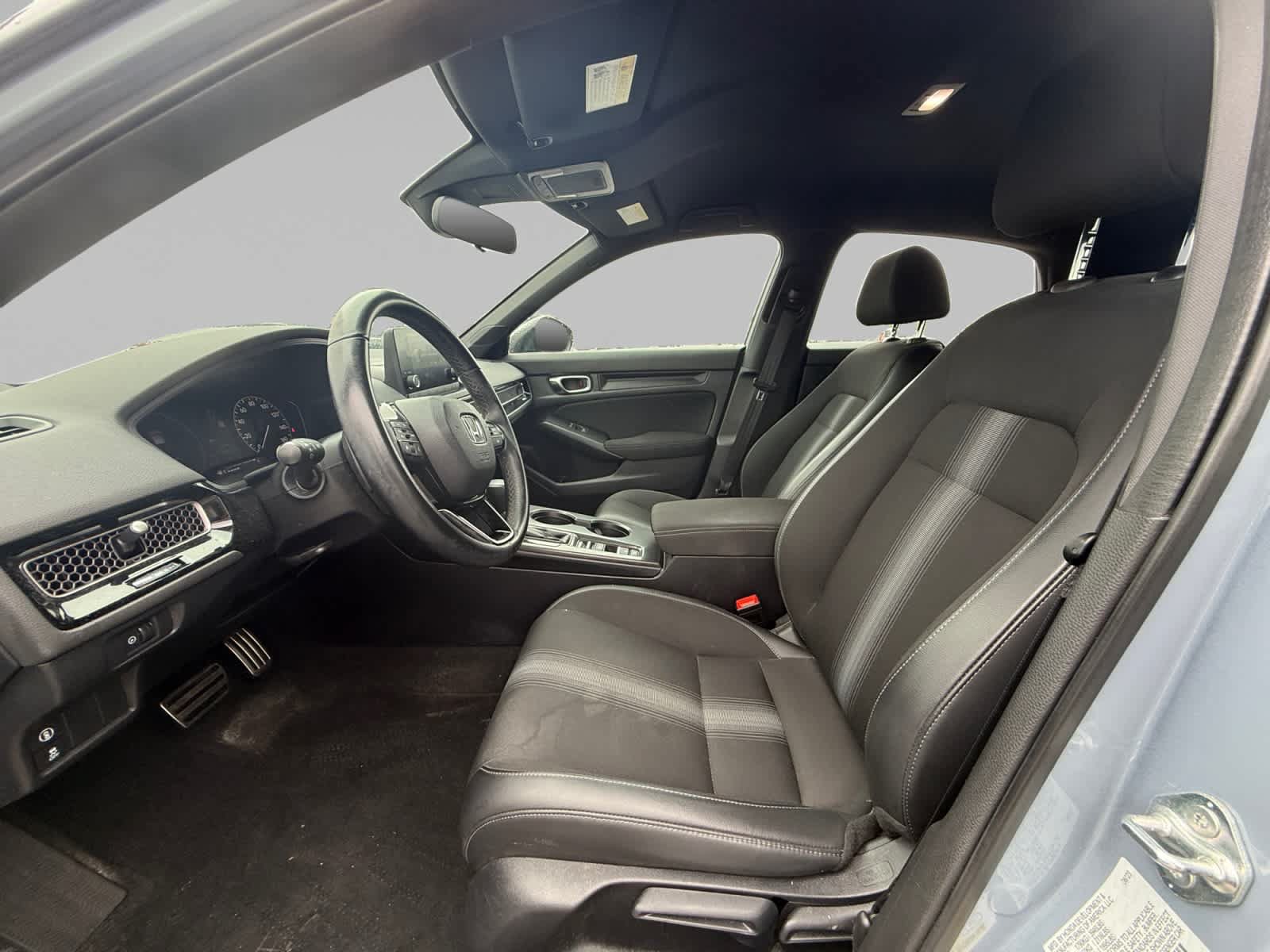 Used 2023 Honda Civic Sport image 11