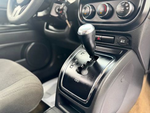 Used 2016 Jeep Compass Sport w/ Power Value Group image 33