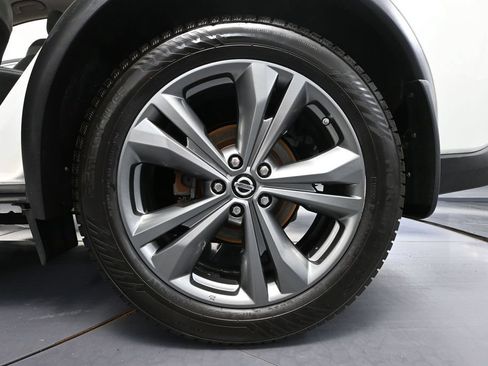 Used 2018 Nissan Murano Platinum w/ Cargo Package AWD/4WD image 14
