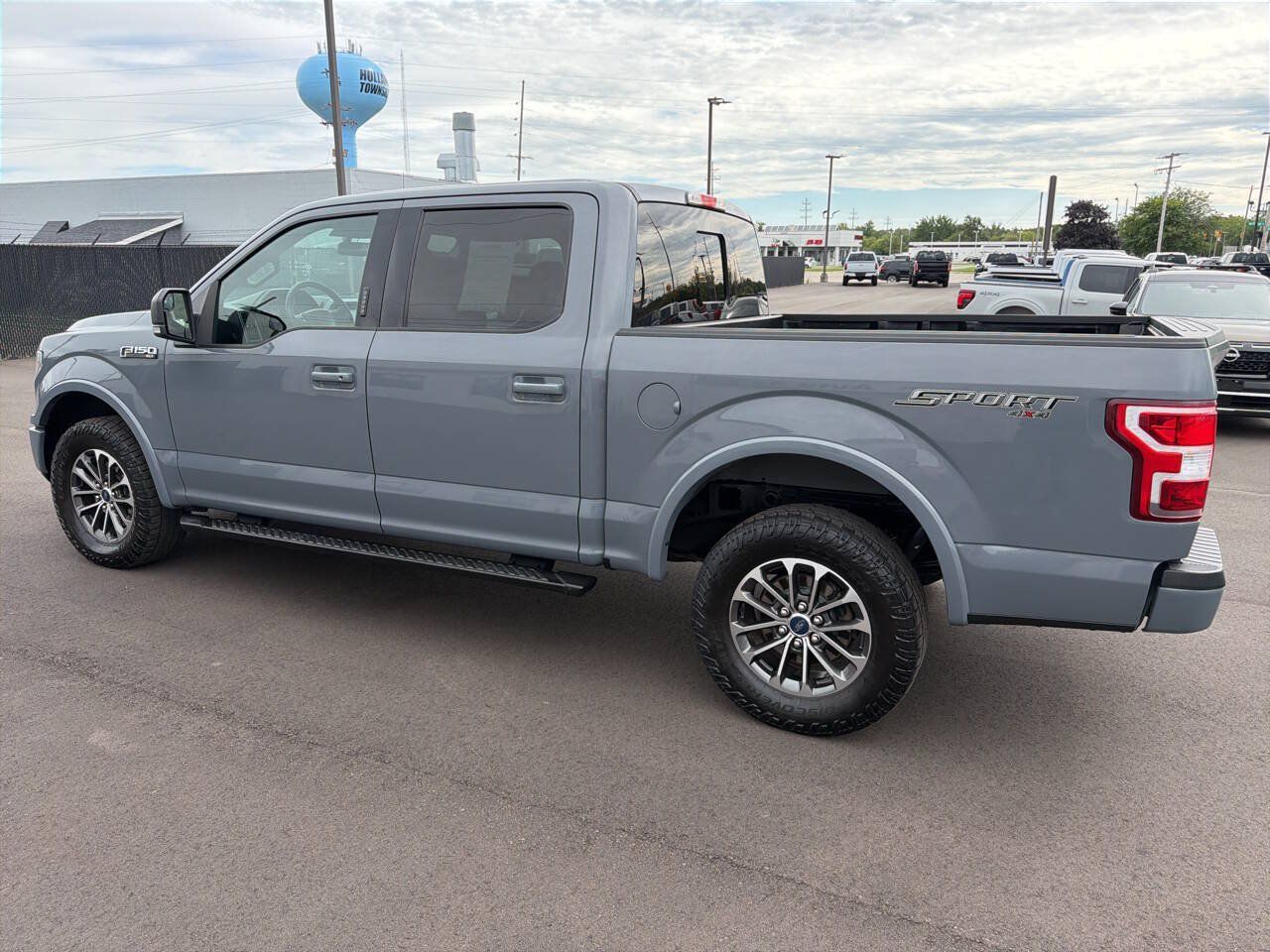 Used 2019 Ford F150 XLT w/ Equipment Group 302A Luxury AWD/4WD image 7