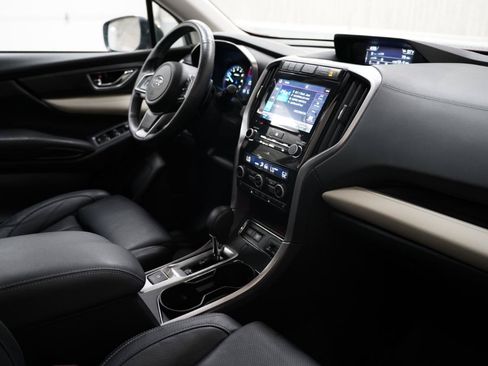 Used 2022 Subaru Ascent Limited w/ Technology Package AWD/4WD image 17