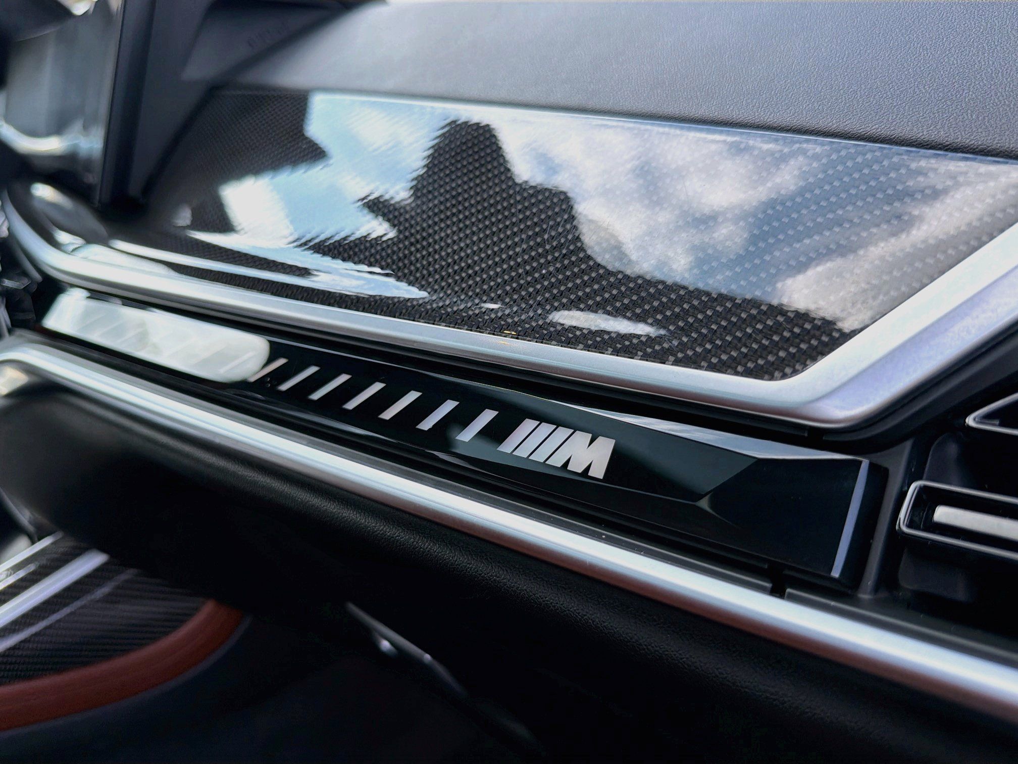 Used 2025 BMW X7 M60i w/ Executive Package AWD/4WD image 37