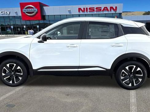 New 2026 Nissan Kicks SV w/ SV Premium Package image 6