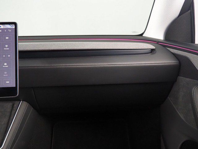 Used 2026 Tesla Model Y Long Range RWD image 45