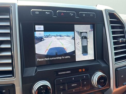 Used 2020 Ford F250 King Ranch w/ King Ranch Ultimate Package AWD/4WD image 15