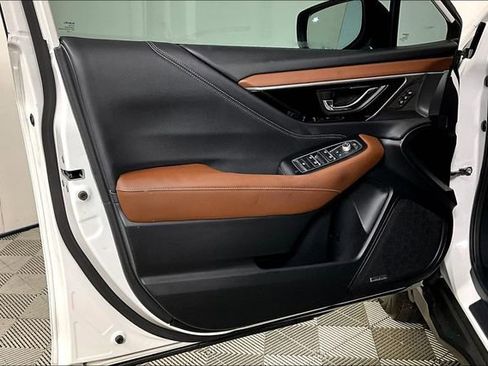 Used 2022 Subaru Outback Touring image 23