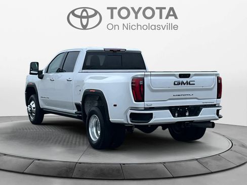 Used 2024 GMC Sierra 3500 Denali Ultimate image 5