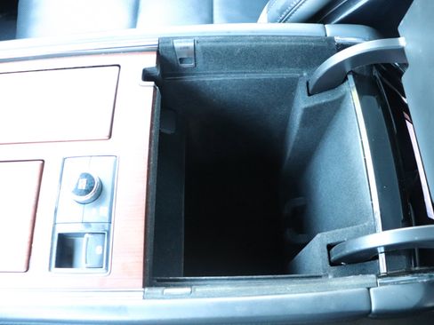 Used 2024 Lincoln Navigator L Premiere 4x4 image 61