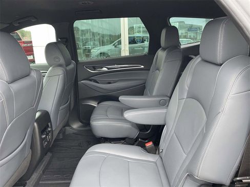 Used 2022 Buick Enclave Premium w/ Surround and Sites Package image 10