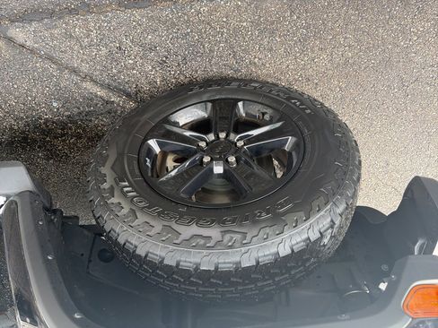 Certified 2022 Jeep Wrangler Unlimited Sahara image 26