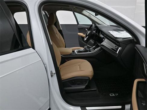 New 2026 Audi Q7 2.0T Premium image 14