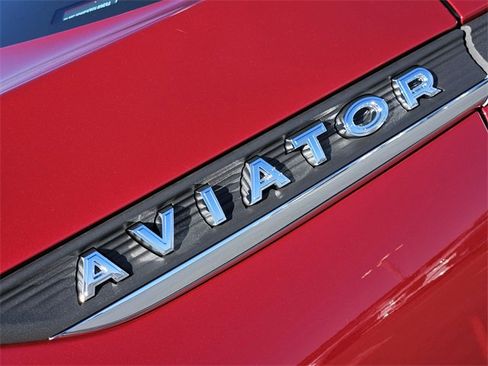 New 2026 Lincoln Aviator 2WD image 11
