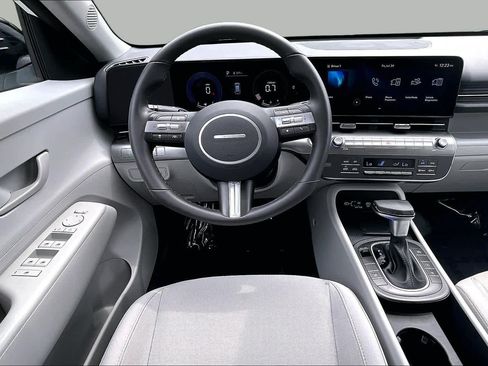 Used 2026 Hyundai Kona SEL Sport FWD image 6