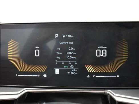 Used 2024 Kia Sorento LX image 28