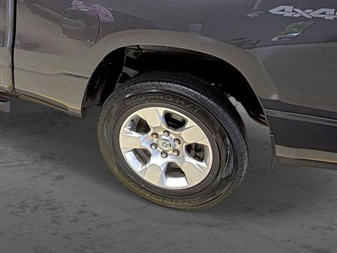 Used 2021 RAM 1500 Big Horn AWD/4WD image 11