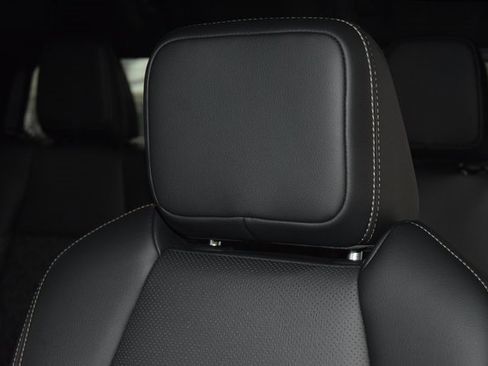 Used 2024 Toyota Tacoma Limited image 43