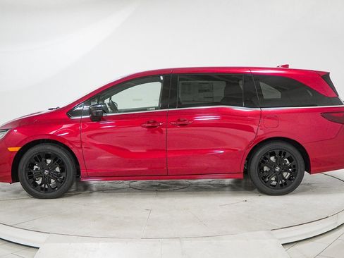 New 2026 Honda Odyssey Sport-L image 4