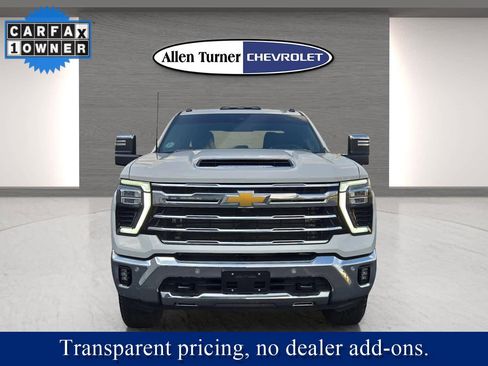 Used 2025 Chevrolet Silverado 2500 LTZ w/ LTZ Premium Package image 4