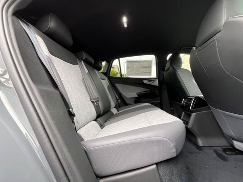New 2026 Volkswagen ID.4 Pro AWD/4WD image 14