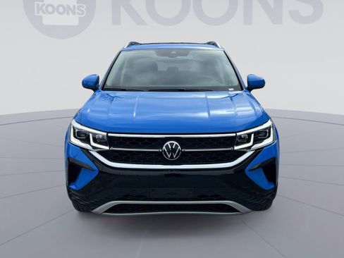 Used 2024 Volkswagen Taos SEL image 11