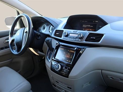 Used 2016 Honda Odyssey SE image 20