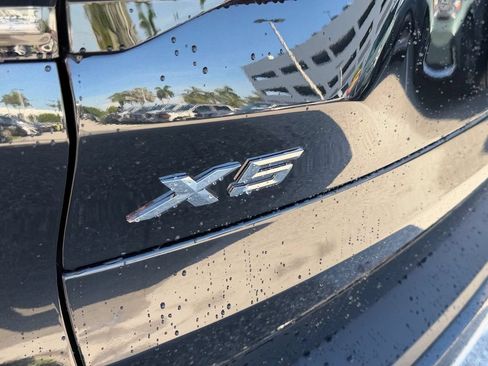 Used 2024 BMW X5 xDrive40i w/ Premium Package AWD/4WD image 15