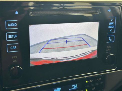 Certified 2017 Toyota Corolla LE FWD image 24