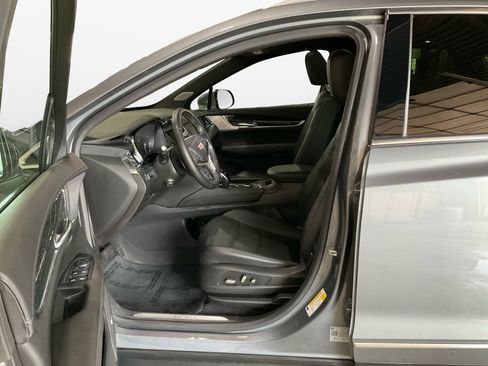 Used 2021 Cadillac XT5 Premium Luxury AWD/4WD image 9